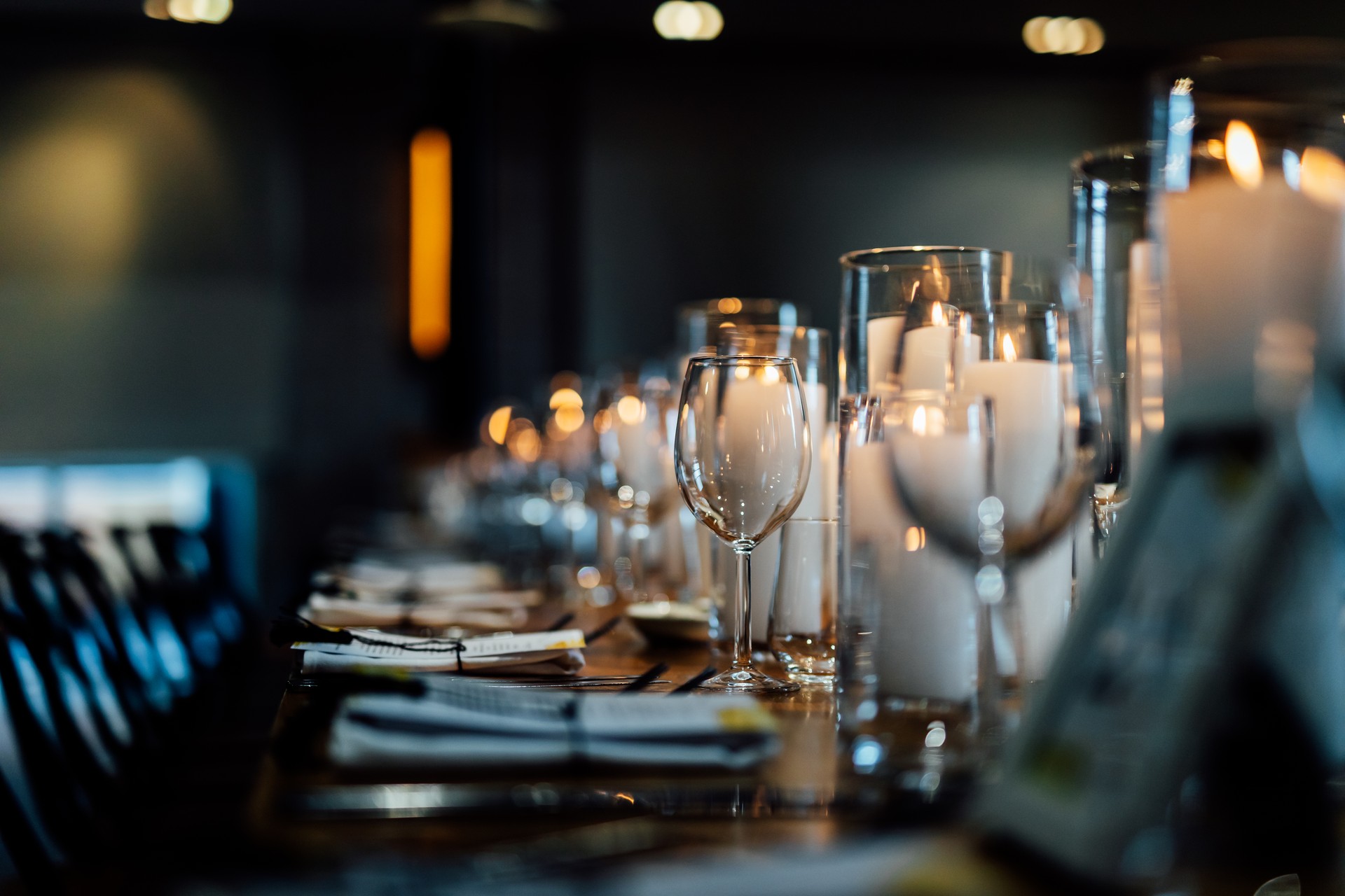 Luxury table settings for Christmas Day